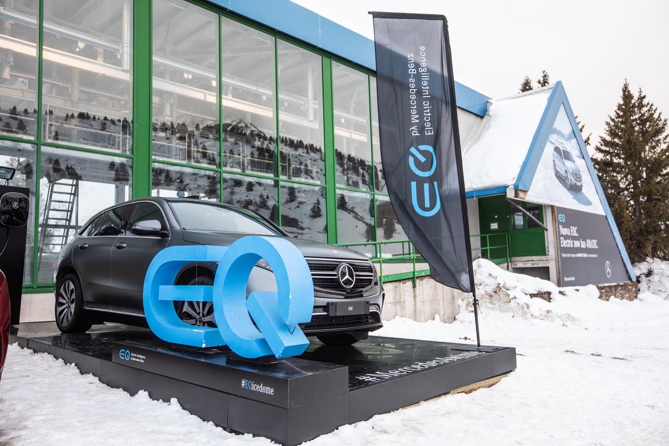 Nuova Mercedes EQC all’EQ Ice Dome